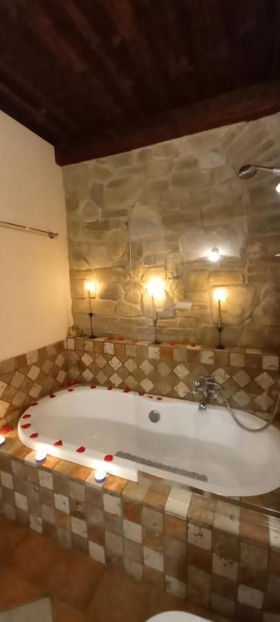 Villa Laura B&B Fossano Dış mekan fotoğraf