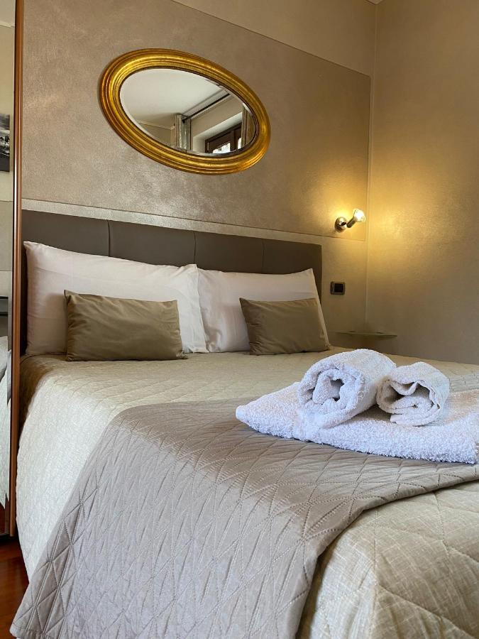 Villa Laura B&B Fossano Dış mekan fotoğraf