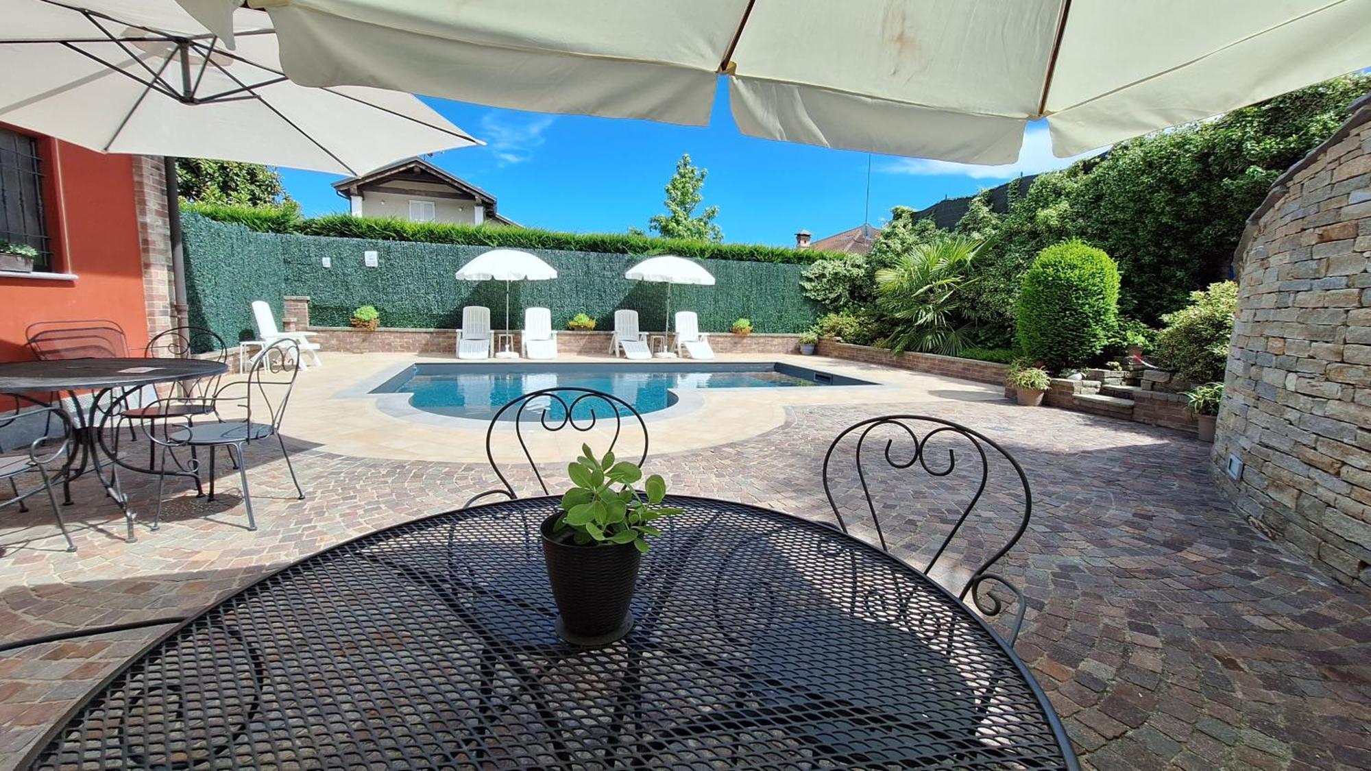 Villa Laura B&B Fossano Dış mekan fotoğraf