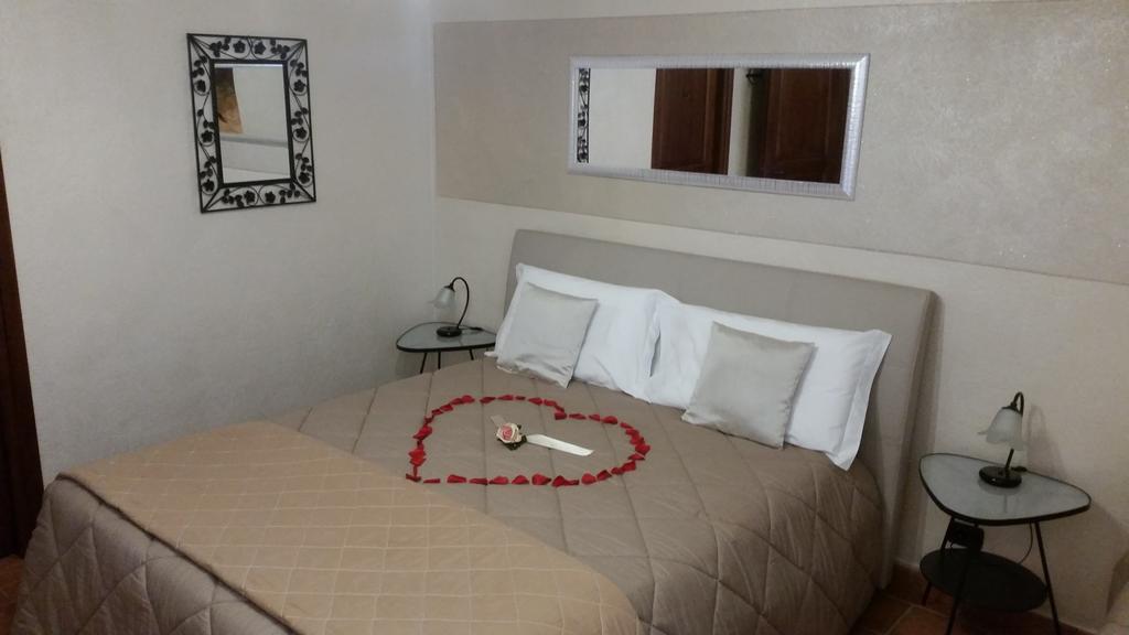 Villa Laura B&B Fossano Dış mekan fotoğraf